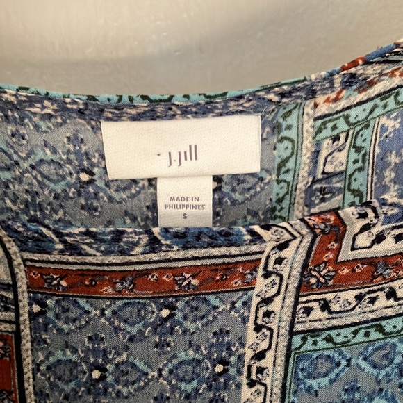 J. Jill Blue Print Pattern Top 3/4 Sleeves - Picture 4 of 7